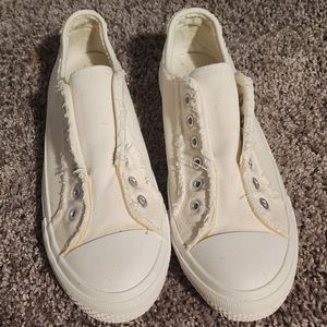 Sincerely Jules Vinnies White